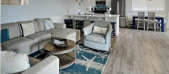 Port A's Flip Flops & Pop Tops by Silver Sands Vacation Rentals