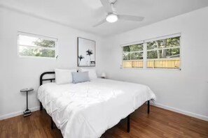 3 chambres, bureau, fer et planche à repasser, Wi-Fi