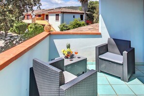 Apartment | Terrace/patio