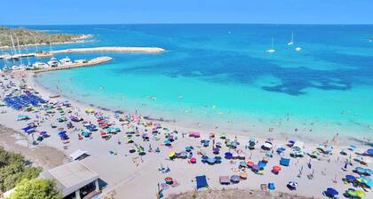 Residence with swimming pool in Ottiolu