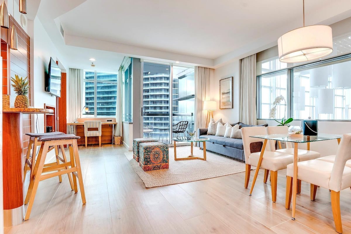 Deluxe appartement, uitzicht op zee | Woonruimte