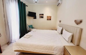 Apartment, Smoking | 2 bedrooms