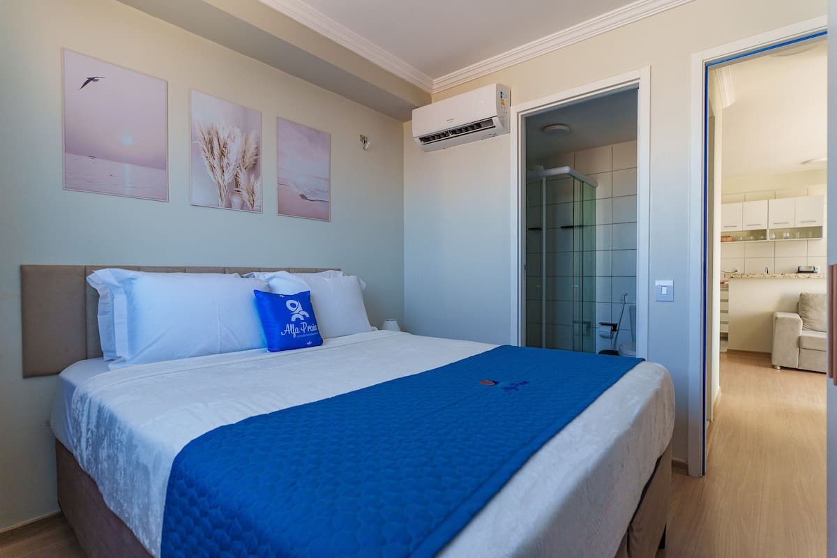 Traditionell lägenhet | 2 sovrum, arbetsyta för laptop och gratis wi-fi