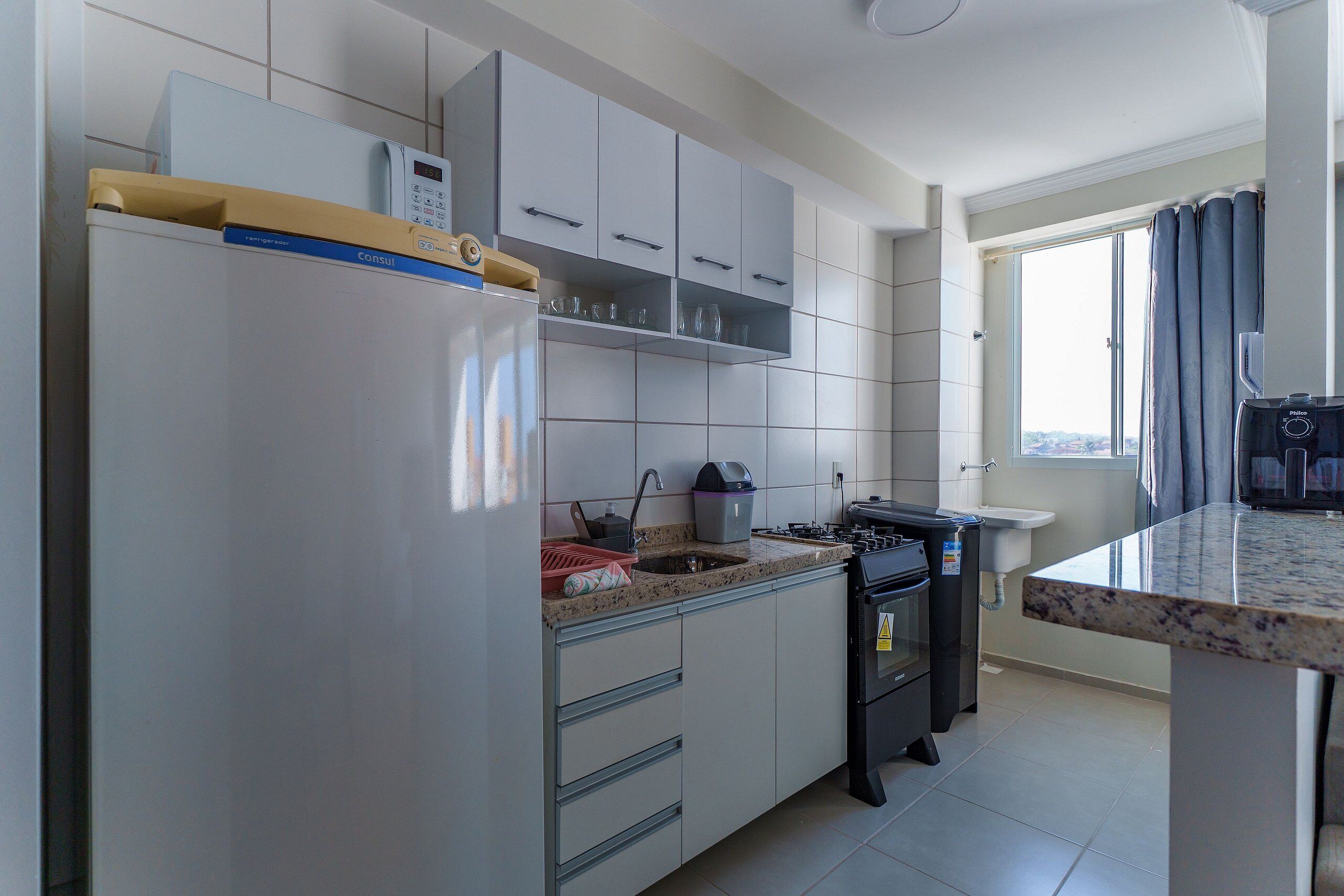 传统公寓 | 私人厨房 | 冰箱、微波炉、烤箱、厨具/餐具