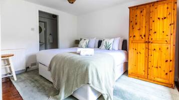 5 dormitorios, wifi gratis, ropa de cama