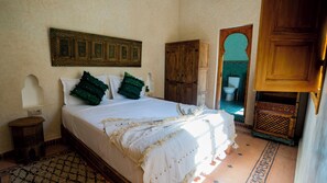 4 chambres, Wi-Fi gratuit, draps fournis