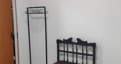 Spacious studio apartment in the center