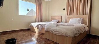 Double or Twin Room with Mountain View