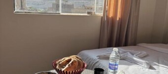 Double or Twin Room with Mountain View