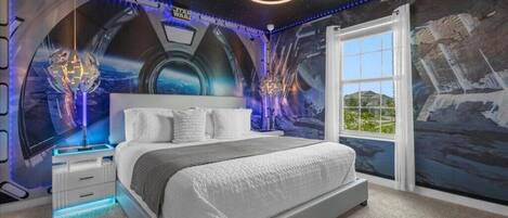 6 bedrooms, iron/ironing board, WiFi, bed sheets