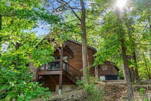 Exterior - Sunrise Cottage | Cozy 2 Br Getaway w/ Hot Tub (Hollister)