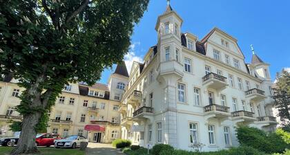 Studio mit Balkon in zentraler Lage