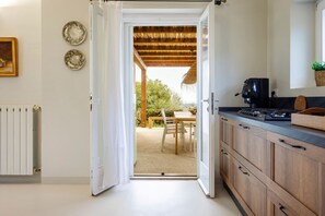 Interior - Beautiful villa with  pool, jacuzzi and panoramic view of the countryside. (Modica)