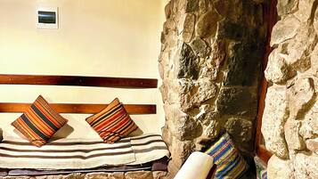 2 多间卧室、熨斗/熨衣板、WiFi、床单