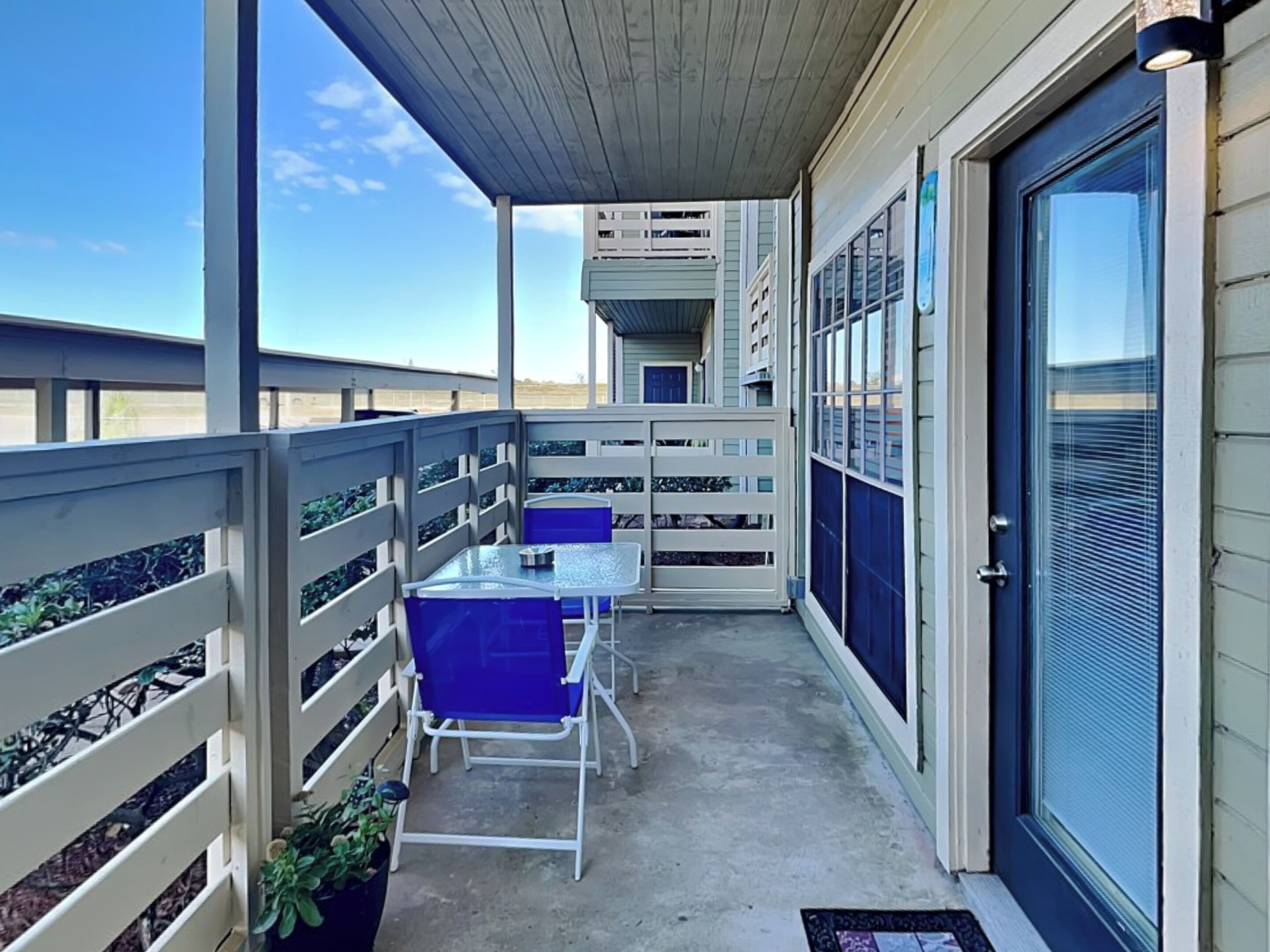 Condo (1 Bedroom) | Property amenity