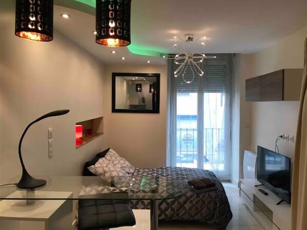 1 Schlafzimmer, Bügeleisen/Bügelbrett, WLAN, Bettwäsche