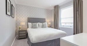 2 dormitorios, tabla de planchar con plancha, wifi y ropa de cama