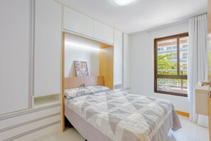 1 soverom, strykejern/-brett og internettilgang