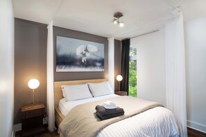 2 chambres, lit parapluie, Wi-Fi gratuit, draps fournis