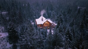 Exterior - Chalet Blue Jay at Fiddler Lake with hot tub, sauna, and private pool. (Mille-Isles)