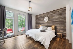 2 室のベッドルーム、旅行用ベビーベッド、WiFi (無料)、ベッドシーツ