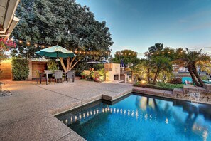 Outdoor pool - Mesa Lake Front House With Pool and Hot Tub! (Mesa)