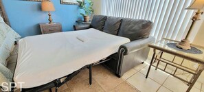 1 chambre, fer et planche à repasser, Wi-Fi, draps fournis