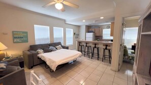 1 Schlafzimmer, Bügeleisen/Bügelbrett, WLAN, Bettwäsche