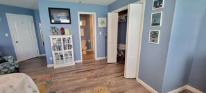 3 habitaciones, tabla de planchar con plancha y wifi gratis