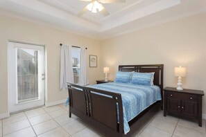 Bügeleisen/Bügelbrett, WLAN, Bettwäsche