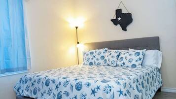 2 bedrooms, iron/ironing board, WiFi, bed sheets