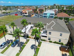 Exterior - * Patio to Pool * Walk to Beach * Fresh Like New (South Padre Island)