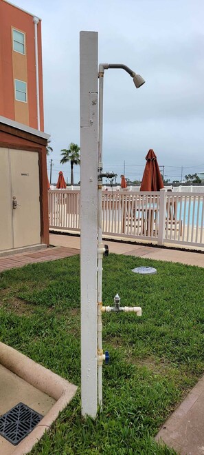 Property grounds - * Like New Killer Patio * Stunner close to Beach (South Padre Island)