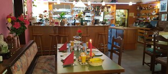 트리베너호프 호텔