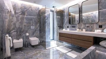Cobertura luxo | Cofres nos quartos, quartos à prova de som