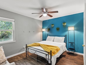 3 chambres, bureau, Wi-Fi, draps fournis