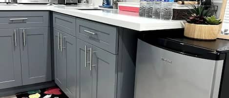 Fridge, microwave, coffee/tea maker, electric kettle