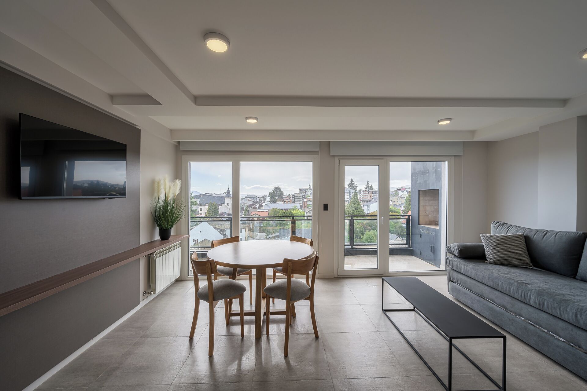 Deluxe Apartment, 1 Bedroom, Balcony, City View | Living area | 40-inch Smart TV with cable channels, Netflix, pay movies