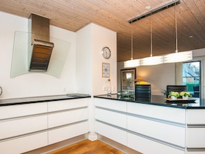 House | Dining - 4 Star Holiday Home in Hemmet (Hemmet)