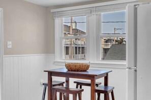 Dining - Spacious 5-bedroom mother/daughter ocean block home in Ortley Beach  (Seaside Heights)