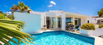 Villa Elena Dorada - Three Bedroom Villa, Sleeps 6