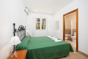 3 dormitorios, tabla de planchar con plancha, wifi y ropa de cama