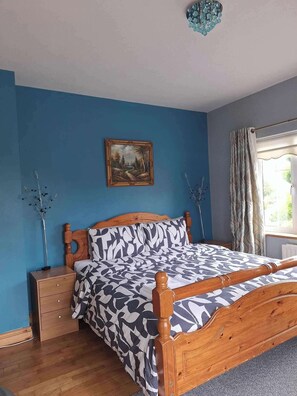 Casa | 1 camera, ferro/asse da stiro, Wi-Fi gratuito, lenzuola