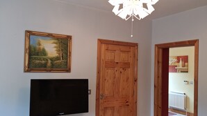 Unclassified image, 3 of 20, button - Tunmobi Villa Your Idyllic Home Away From Home (Ballyjamesduff)