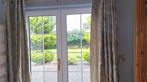 Unclassified image, 5 of 20, button - Tunmobi Villa Your Idyllic Home Away From Home (Ballyjamesduff)