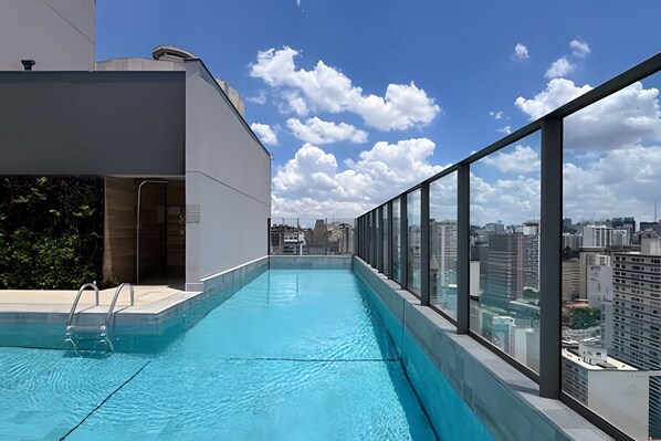 Basic-Studio | Pool