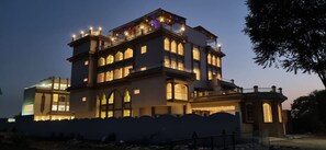 Voorkant van accommodatie