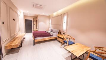 Deluxe Double Room | In-room safe, desk, laptop workspace, soundproofing