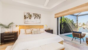 4 bedrooms, desk, free WiFi, bed sheets
