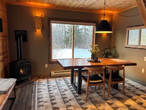 Dining - Birkie Haven - an exceptional vacation home experience ! (Hayward)